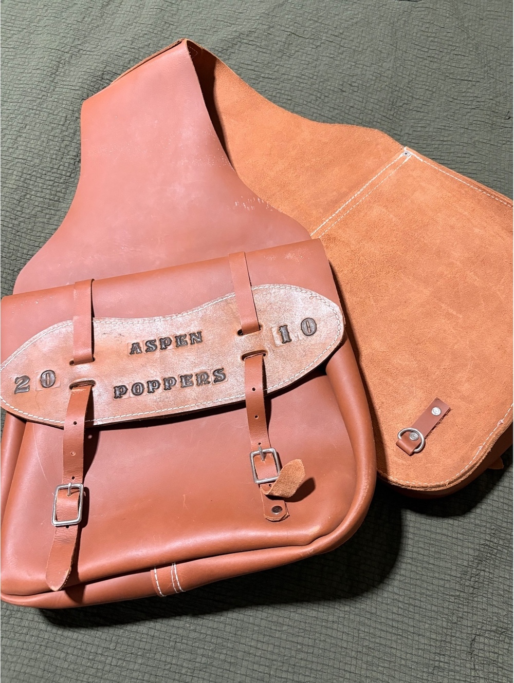 Aspen Poppers Vintage Leather Saddlebag 2010